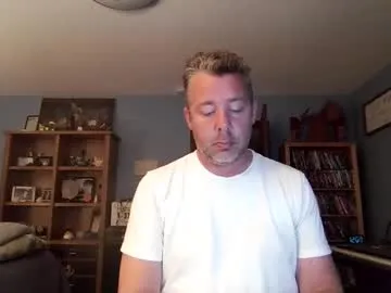 iamsomeone1234 – webcam model profile photo Image 9