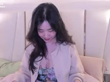 clara_chan cam session