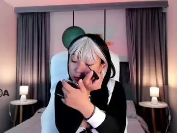 RileyHeaven – webcam model profile photo Image 17