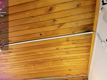 puneripiya – webcam model profile photo Image 8