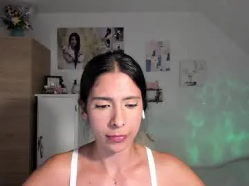 just_girlsgirls cam session Image 3