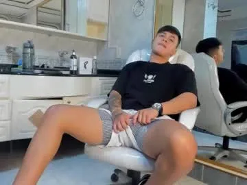 tivizaylove – webcam model profile photo Image 2