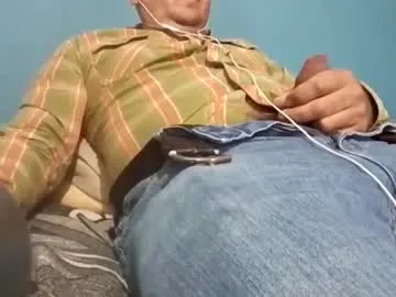 brownboy6999 – webcam model profile photo Image 16