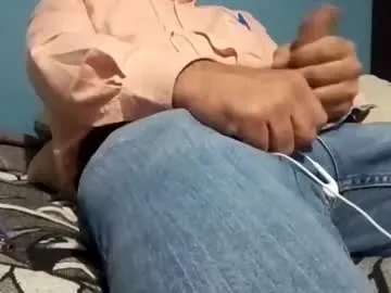 brownboy6999 – webcam model profile photo Image 4