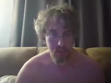 curiousg38 – webcam model profile photo