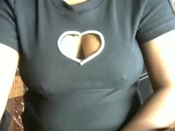 pureannuals – webcam model profile photo Image 3