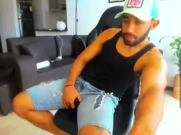 nicole_uwu08 – webcam model profile photo Image 11