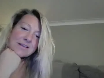 obsidianheartsx – webcam model profile photo Image 6