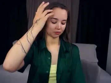 CathyMay – webcam model profile photo Image 7