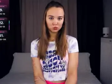 CathyMay – webcam model profile photo Image 9