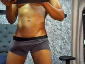 the_right_girl – webcam model profile photo Image 6