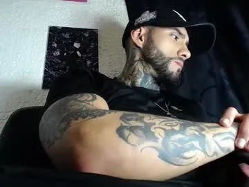 pureannuals – webcam model profile photo Image 15