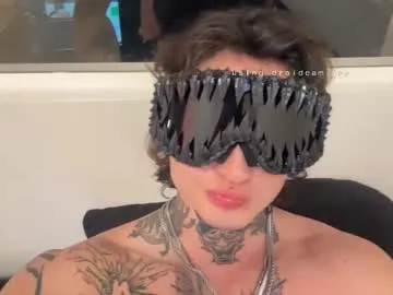 brownboy6999 – webcam model profile photo Image 4