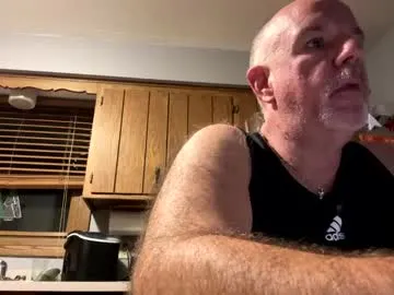 iamsomeone1234 – webcam model profile photo Image 6