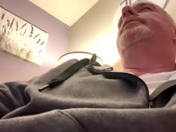 iamsomeone1234 – webcam model profile photo Image 7