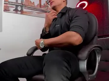 NatashaLeone – webcam model profile photo Image 12