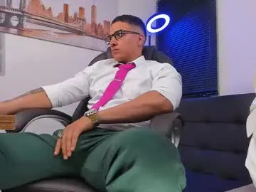 NatashaLeone – webcam model profile photo Image 14