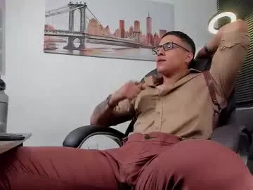 NatashaLeone – webcam model profile photo Image 17