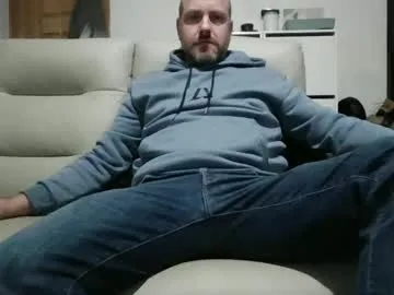 naughty_love489696 – webcam model profile photo Image 11