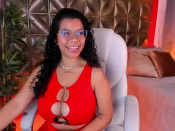 daani_hott – webcam model profile photo Image 15