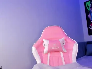 TeffyLaRose – webcam model profile photo Image 10