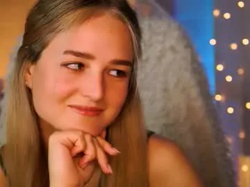 HitomiLii – webcam model profile photo Image 13