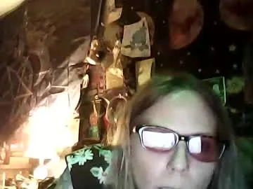 deewitchnb – webcam model profile photo