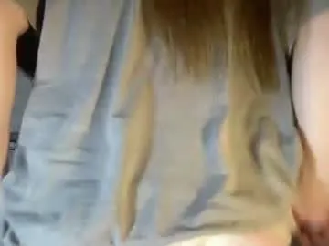 sweetkarmababy – webcam model profile photo Image 14