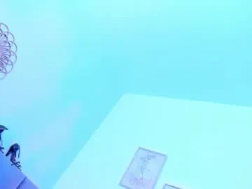 karolinedeep_love cam session Image 10