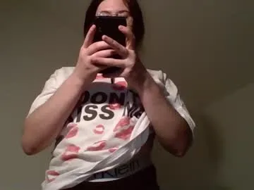 yenifer016 – webcam model profile photo Image 4