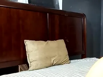 topalphaboss – webcam model profile photo Image 19