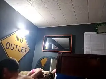 topalphaboss – webcam model profile photo Image 9