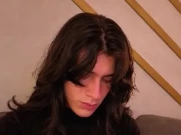 MiahParker – webcam model profile photo Image 13