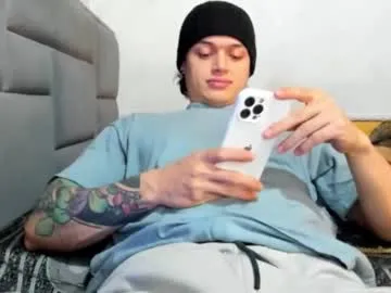 naisharousell – webcam model profile photo Image 16