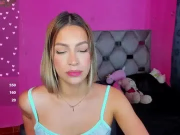 NikoleBakers – webcam model profile photo Image 2