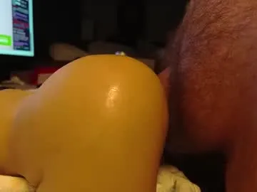 EmiliaWalker cam session Image 4