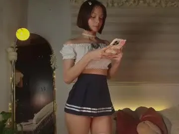 dollydolll_ cam session