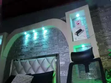 IsabellaEstrada – webcam model profile photo Image 18