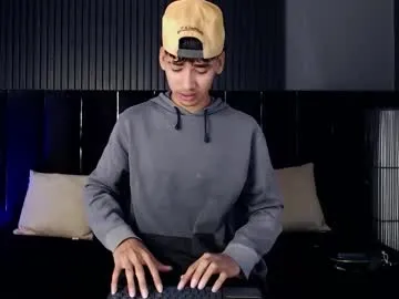 cori_paige – webcam model profile photo Image 8