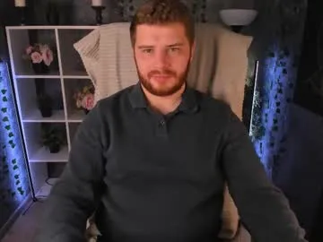 NolanMia – webcam model profile photo Image 8