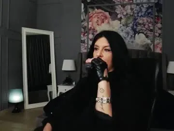 pureannuals – webcam model profile photo Image 7