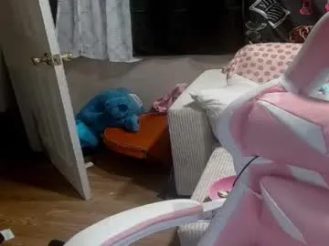 tomtimon11 – webcam model profile photo Image 10