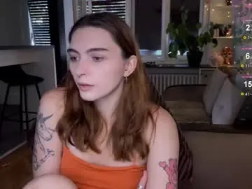 beaute_fatale – webcam model profile photo Image 10