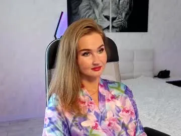 JoRed – webcam model profile photo Image 9