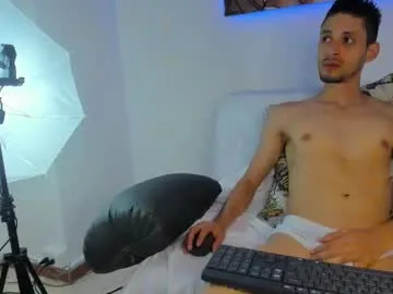 MarylinGlory – webcam model profile photo Image 4