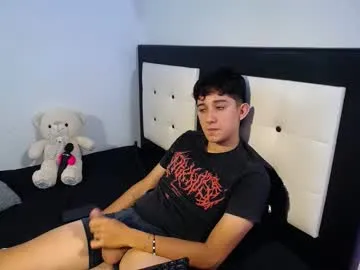 daani_hott – webcam model profile photo Image 18