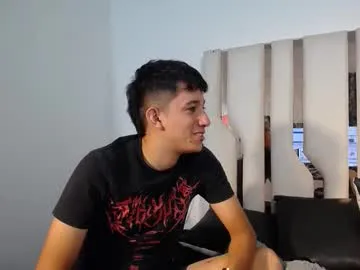 daani_hott – webcam model profile photo Image 4