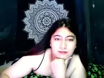 pureannuals – webcam model profile photo Image 5