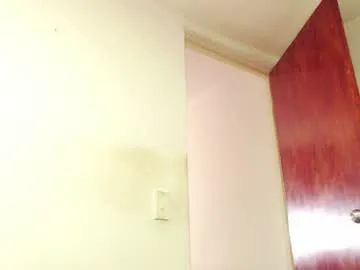 NicoleHamm – webcam model profile photo Image 4