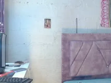 CorinaBaker – webcam model profile photo Image 4